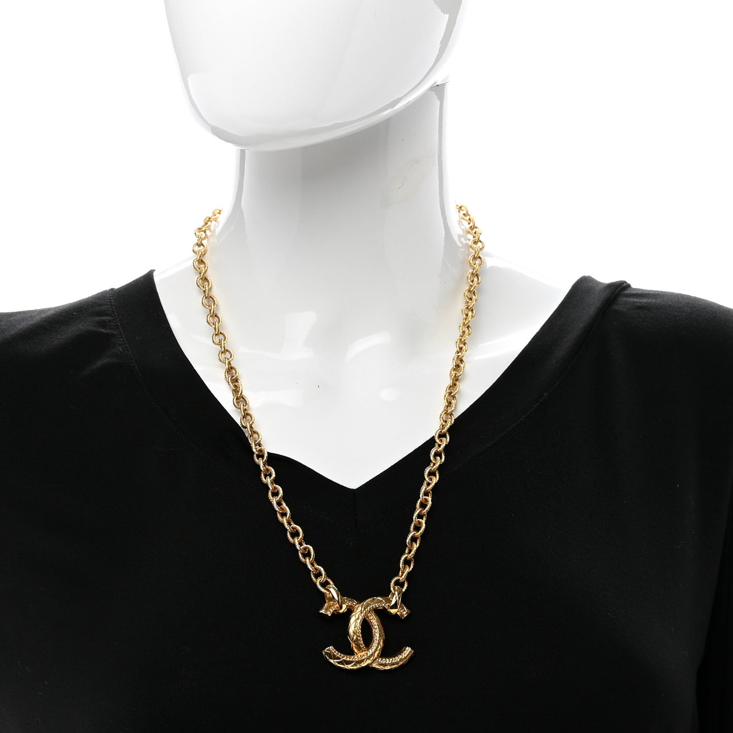 Metal Quilted CC Necklace Gold