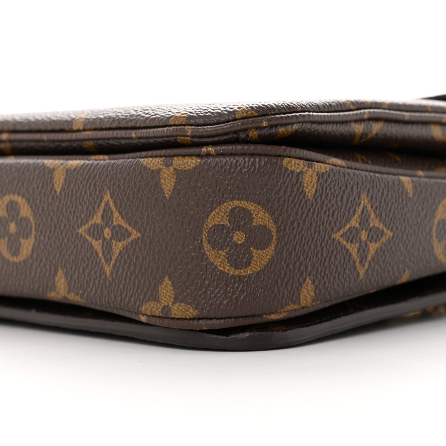 Louis Vuitton Monogram Pochette Metis 9 of 14