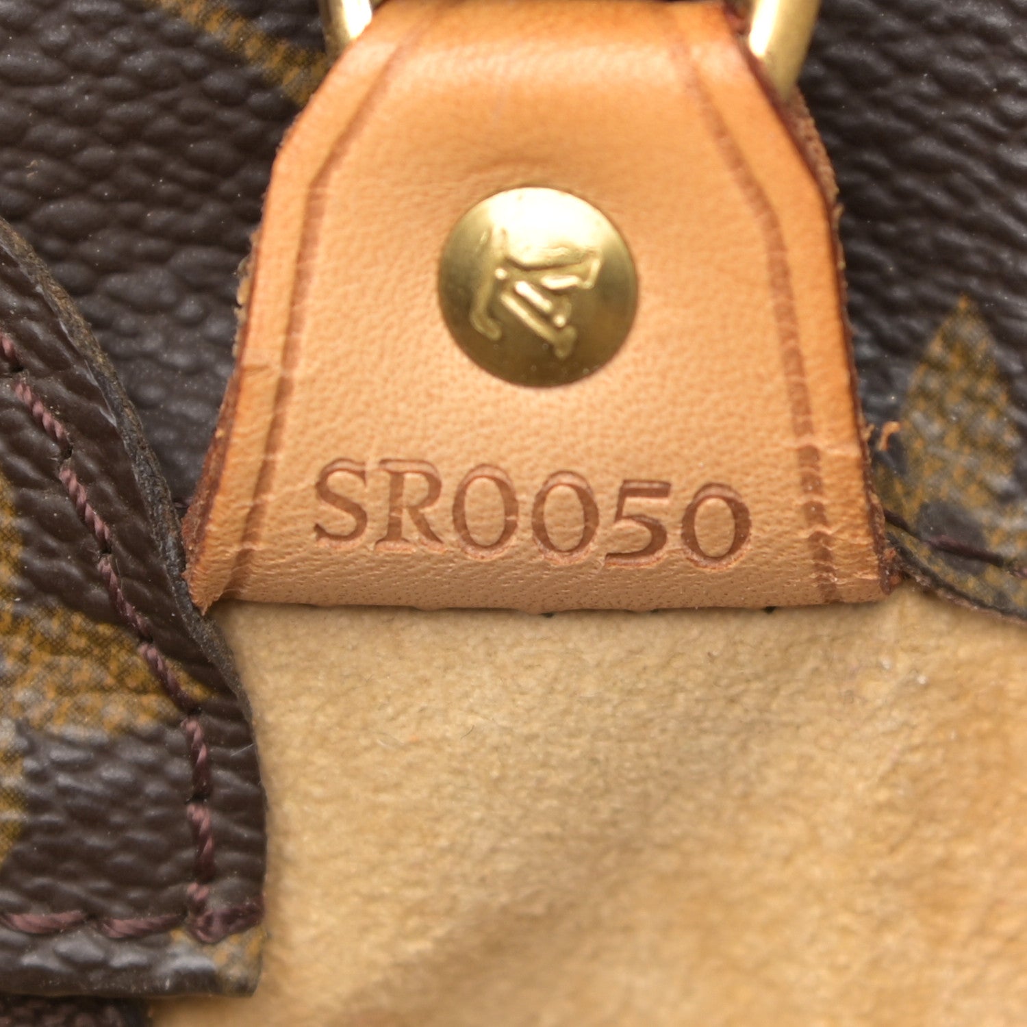 Louis Vuitton Monogram Luco 7 of 14