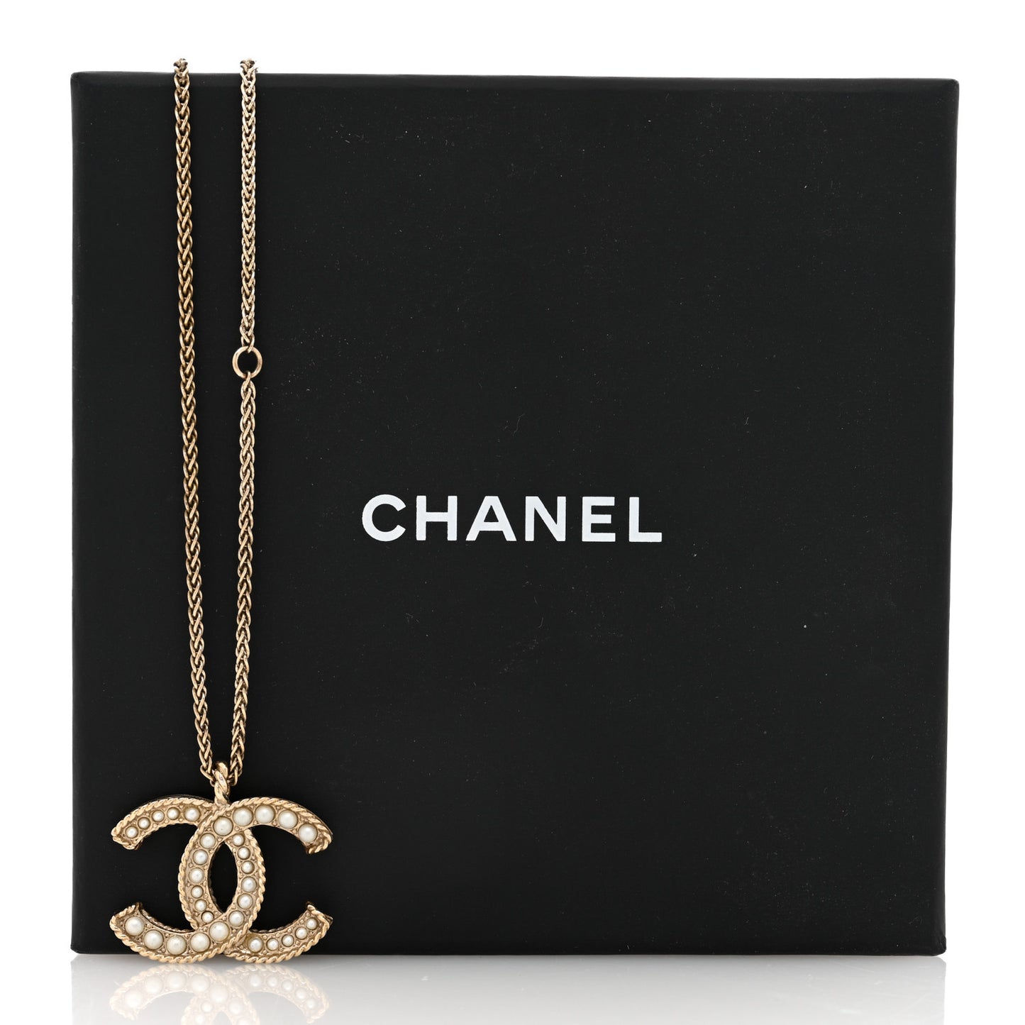 Pearl CC Pendant Necklace Light Gold