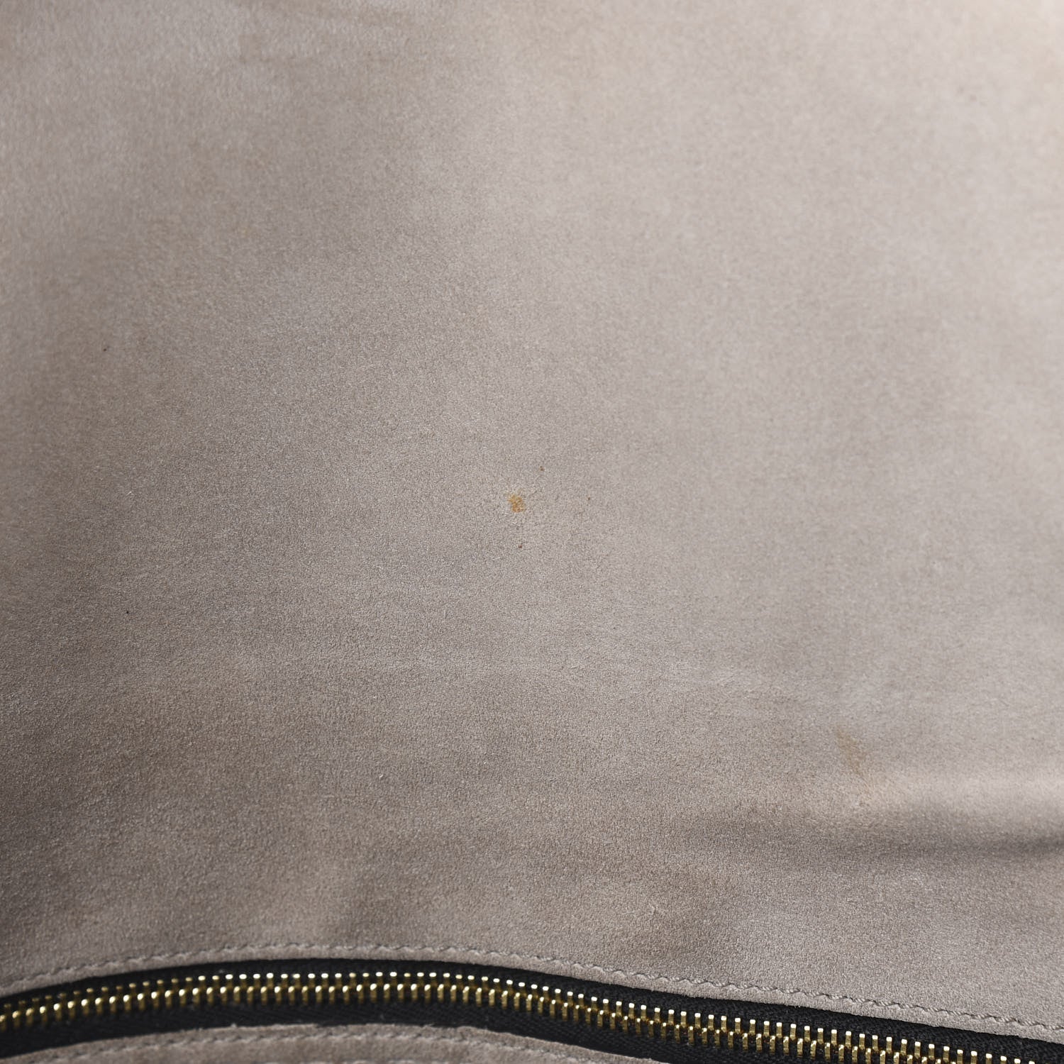 Burberry Signature Grain Medium Mildenhall Crossbody Bag Stone White 8 of 11