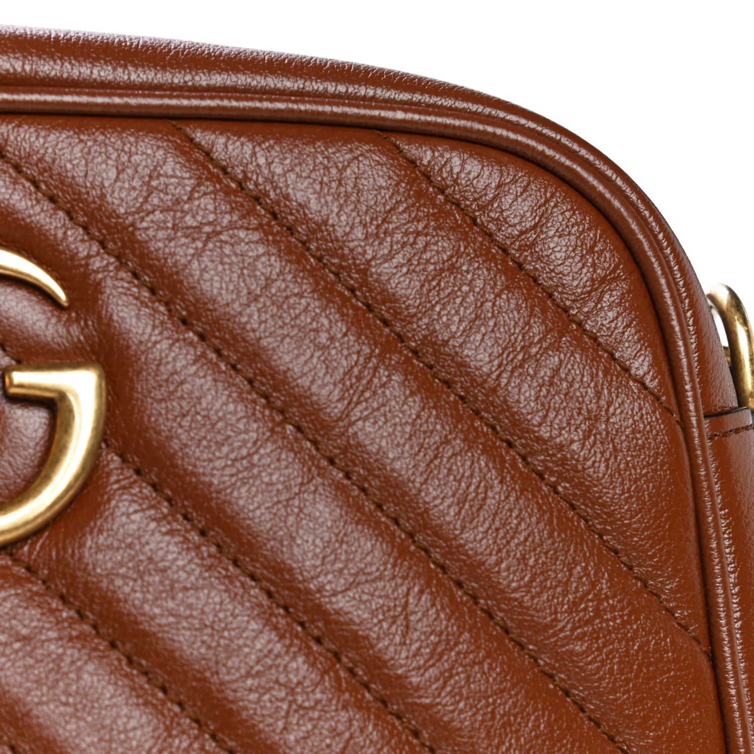 Gucci Glazed Calfskin Matelasse Diagonal Small GG Marmont Chain Shoulder Bag Cuir 11 of 17