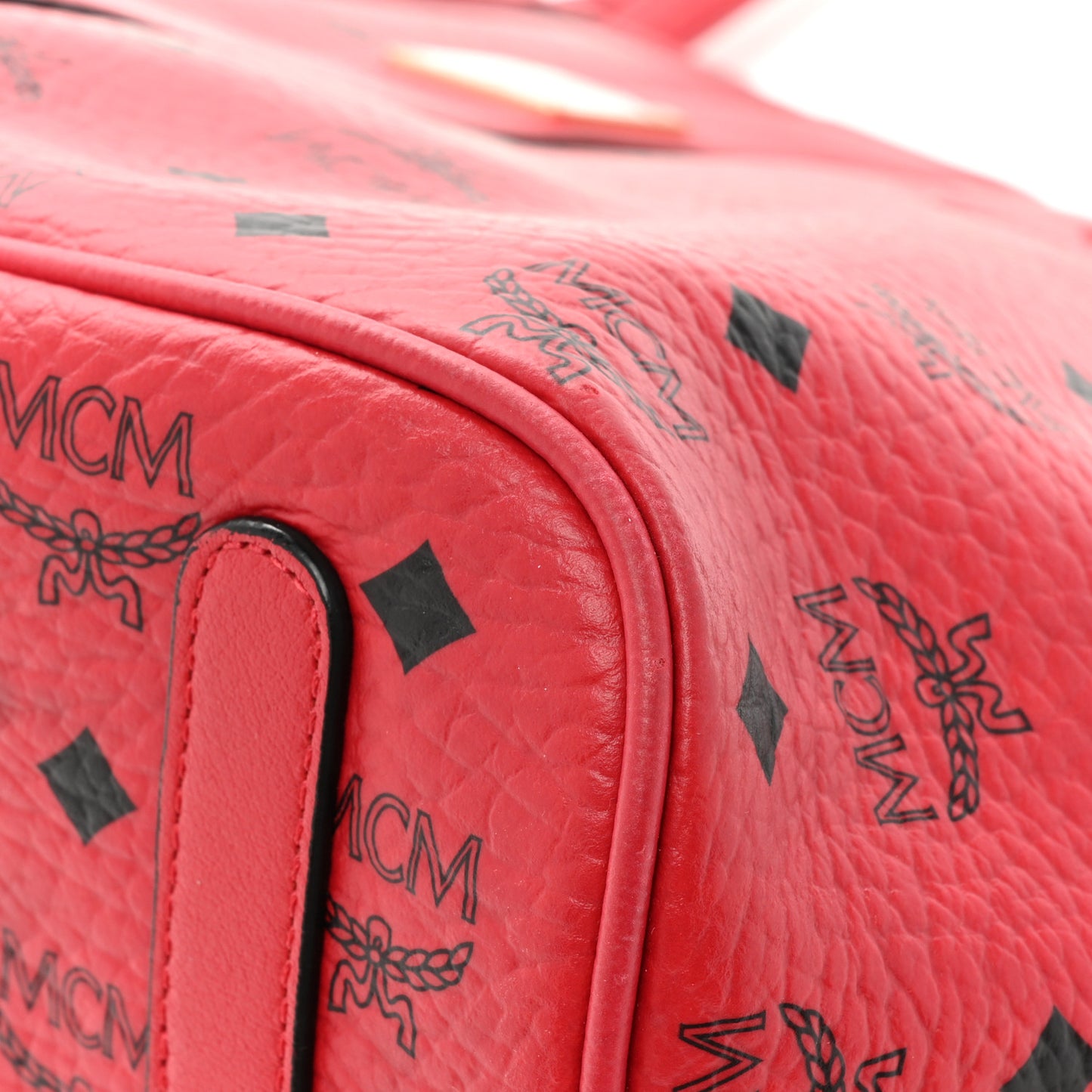 Visetos Medium Liz Reversible Shopper Tote Ruby Red