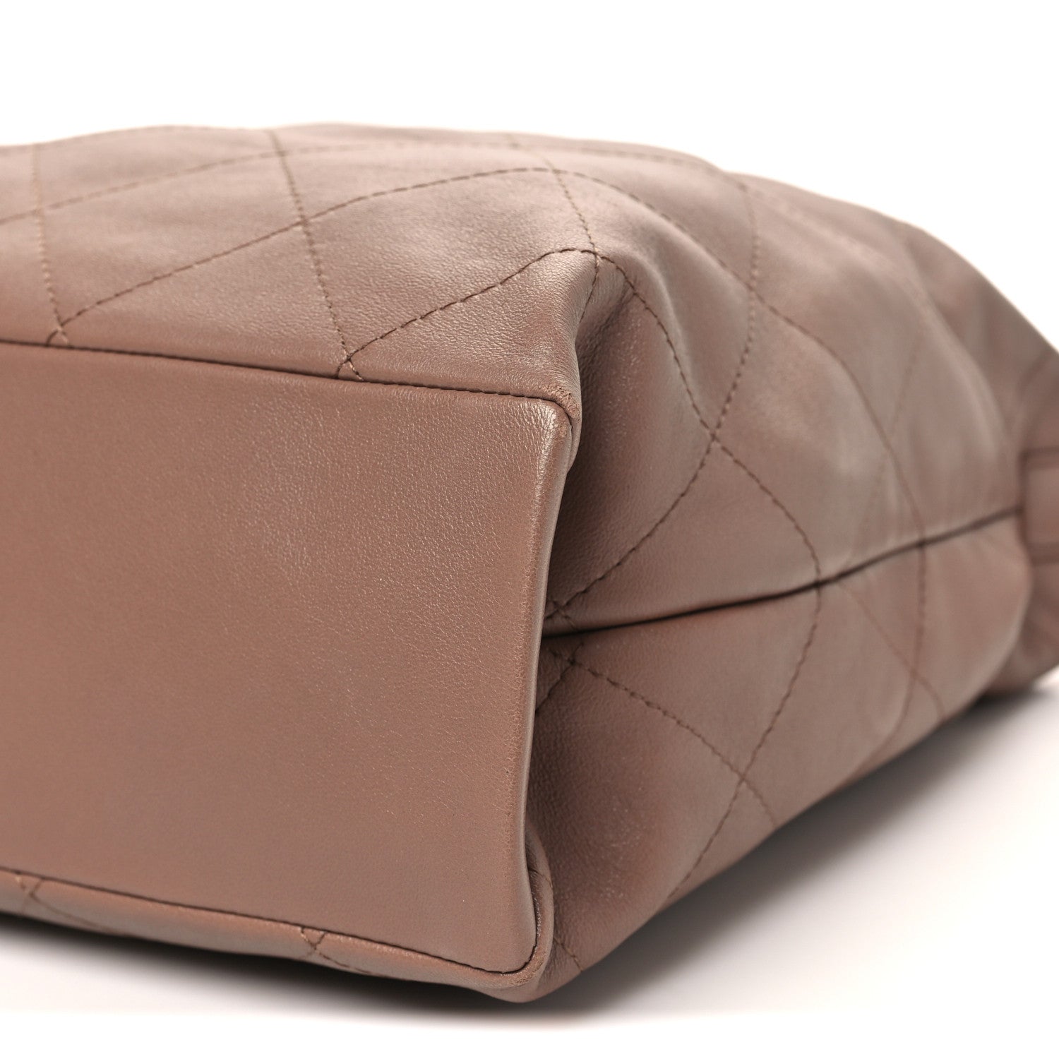 Chanel Shiny Lambskin Quilted Maxi Hobo Brown 1864655 – FASHIONPHILE