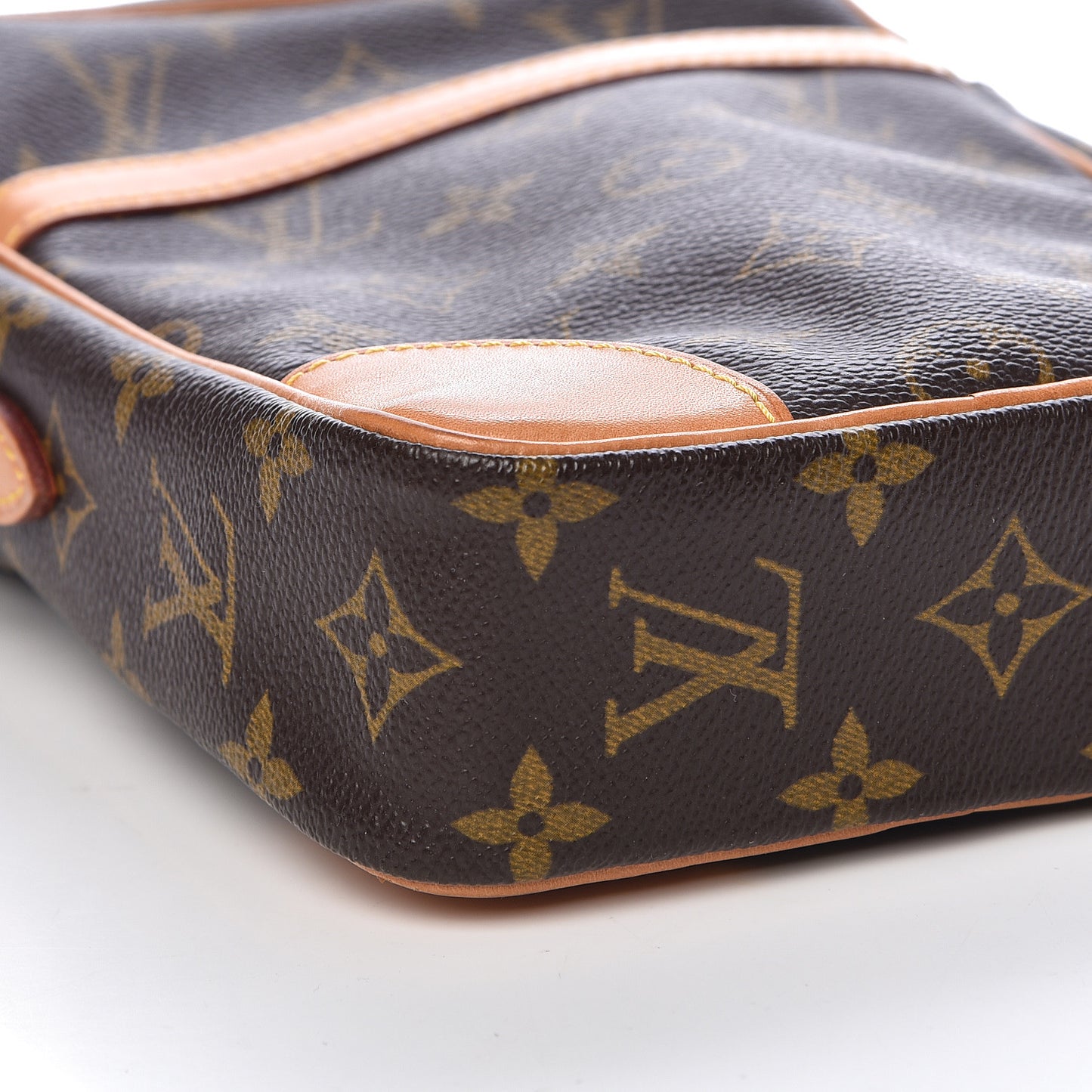Monogram Danube 21
