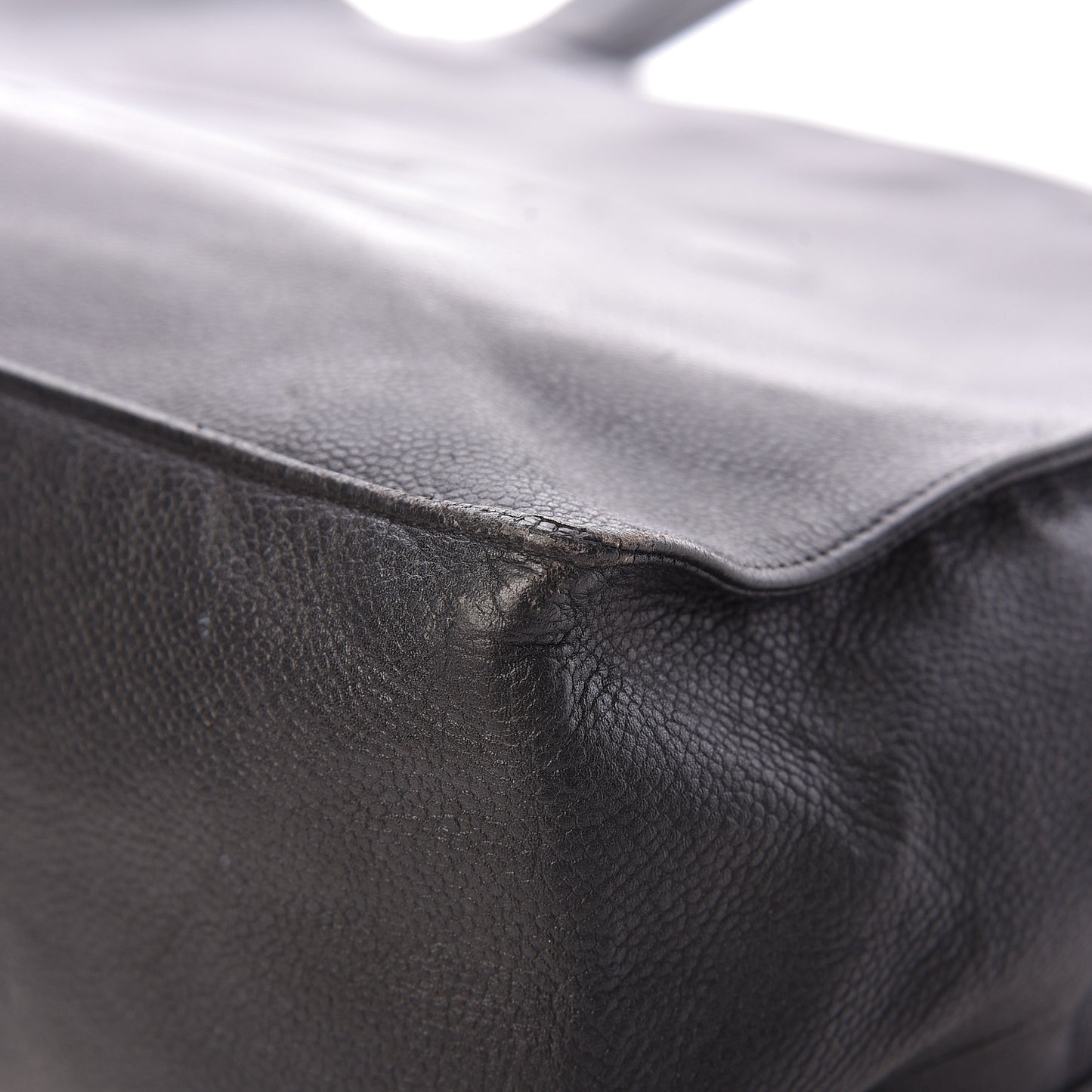 Caviar CC Tote Black