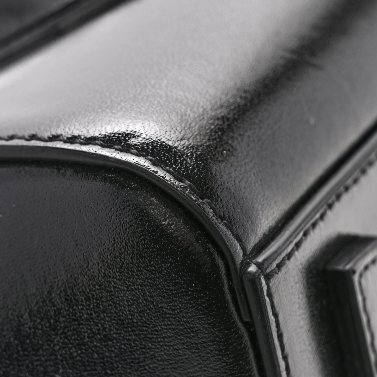 Box Calfskin Mini Lock Antigona Shoulder Bag Black White