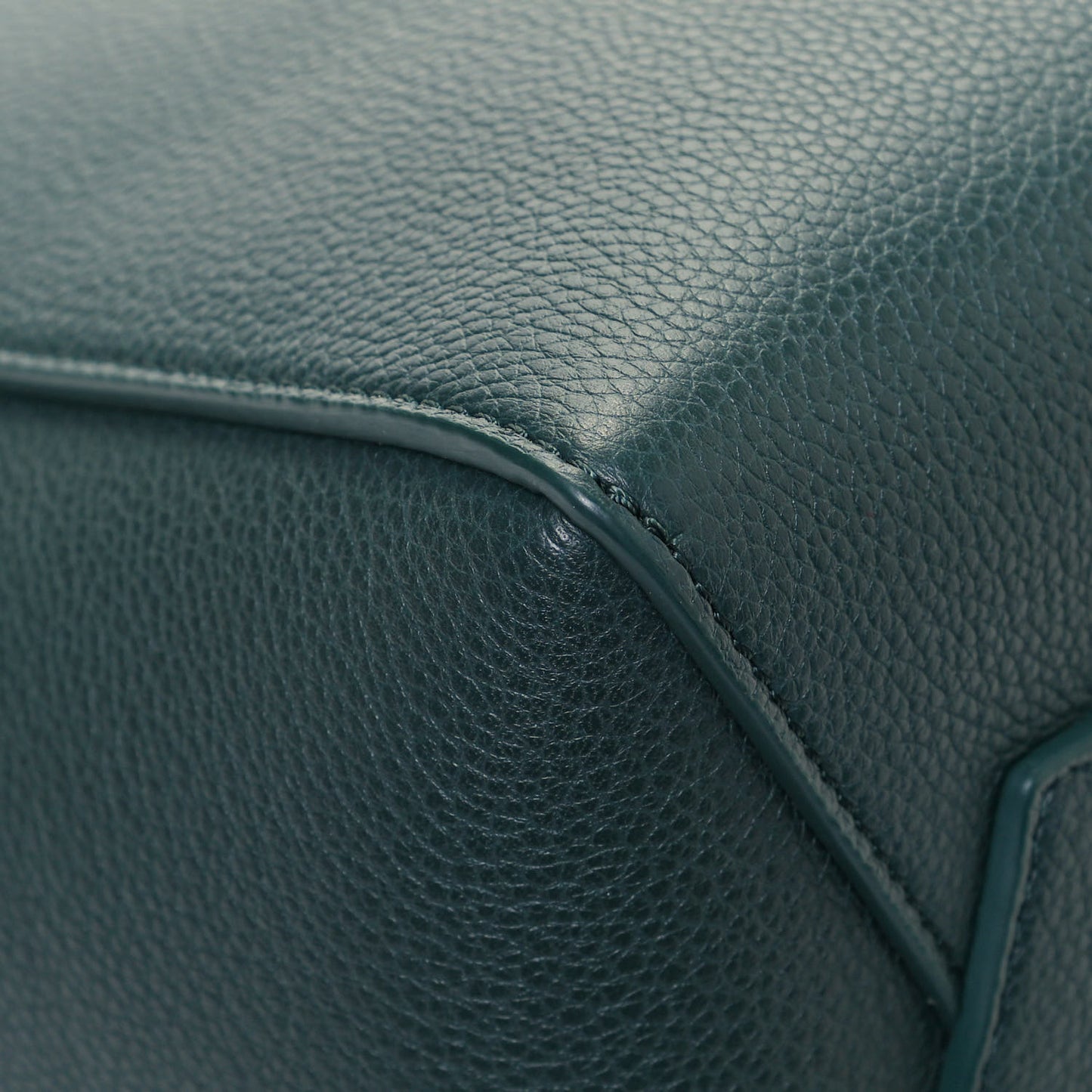 Soft Grained Calfskin Small Sangle Bucket Bag Amazone