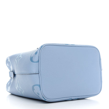 Louis Vuitton Empreinte Monogram Giant By The Pool Neonoe BB Summer Blue 4 of 8