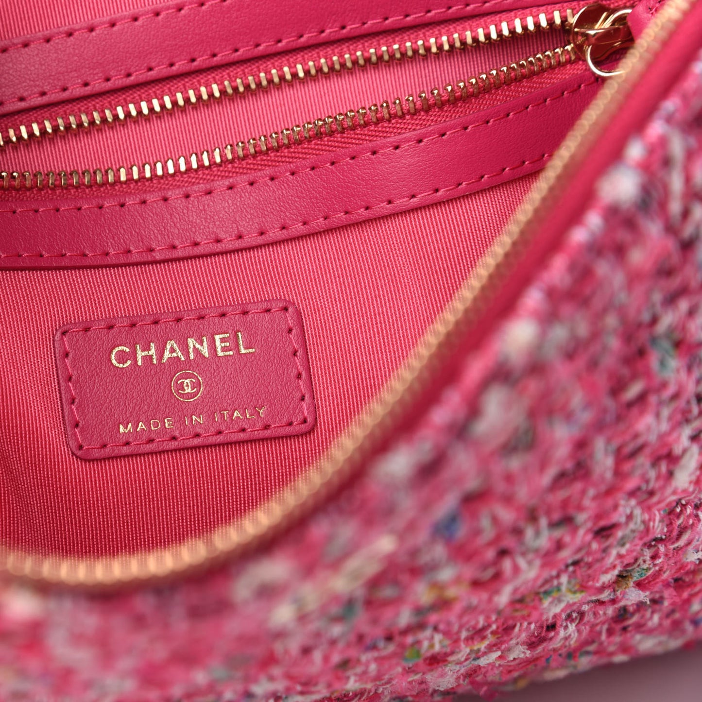 Tweed Quilted Medium Cosmetic Case Pink