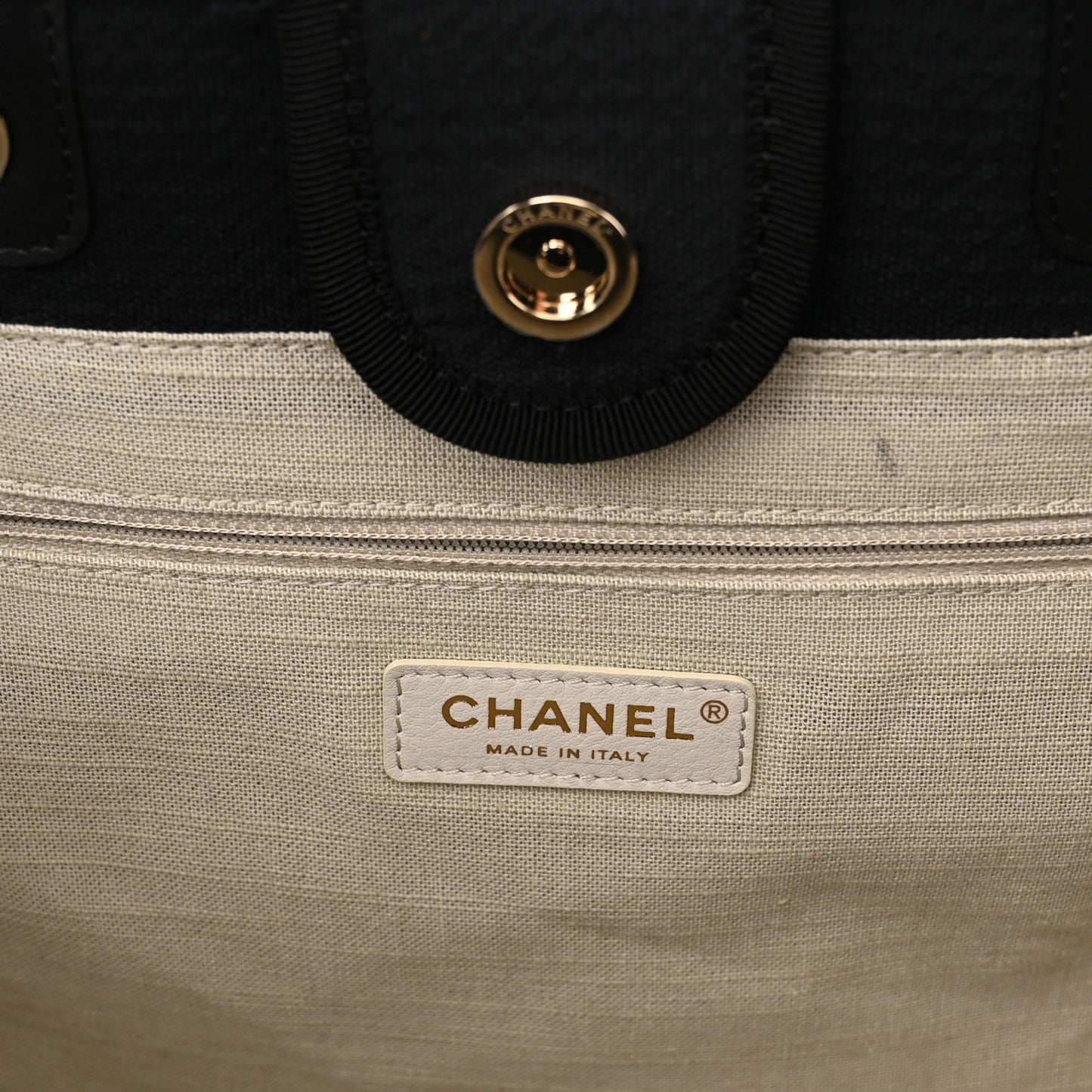 Mixed Fibers Small Deauville Tote Black