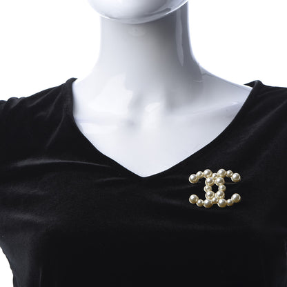 Chanel Pearl CC Brooch Gold Pearly White 2 of 6