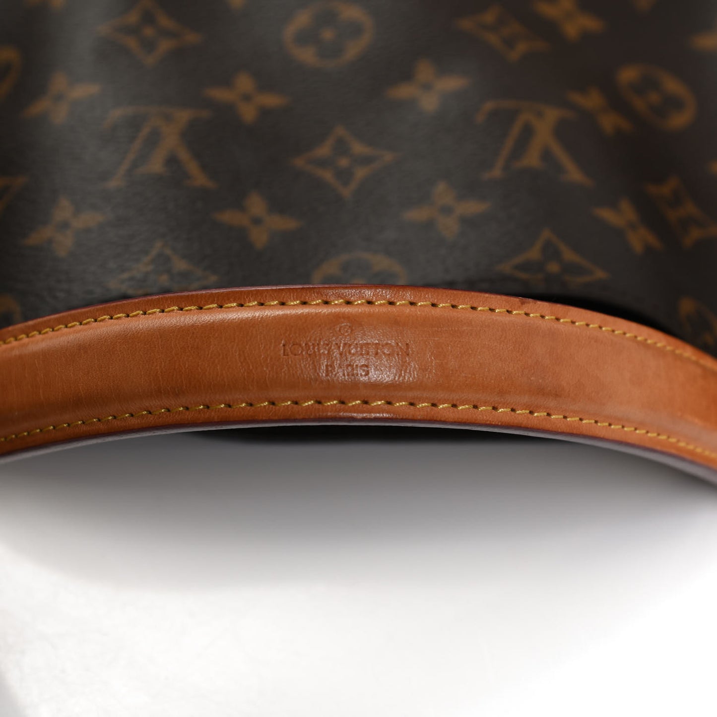 Monogram Metis