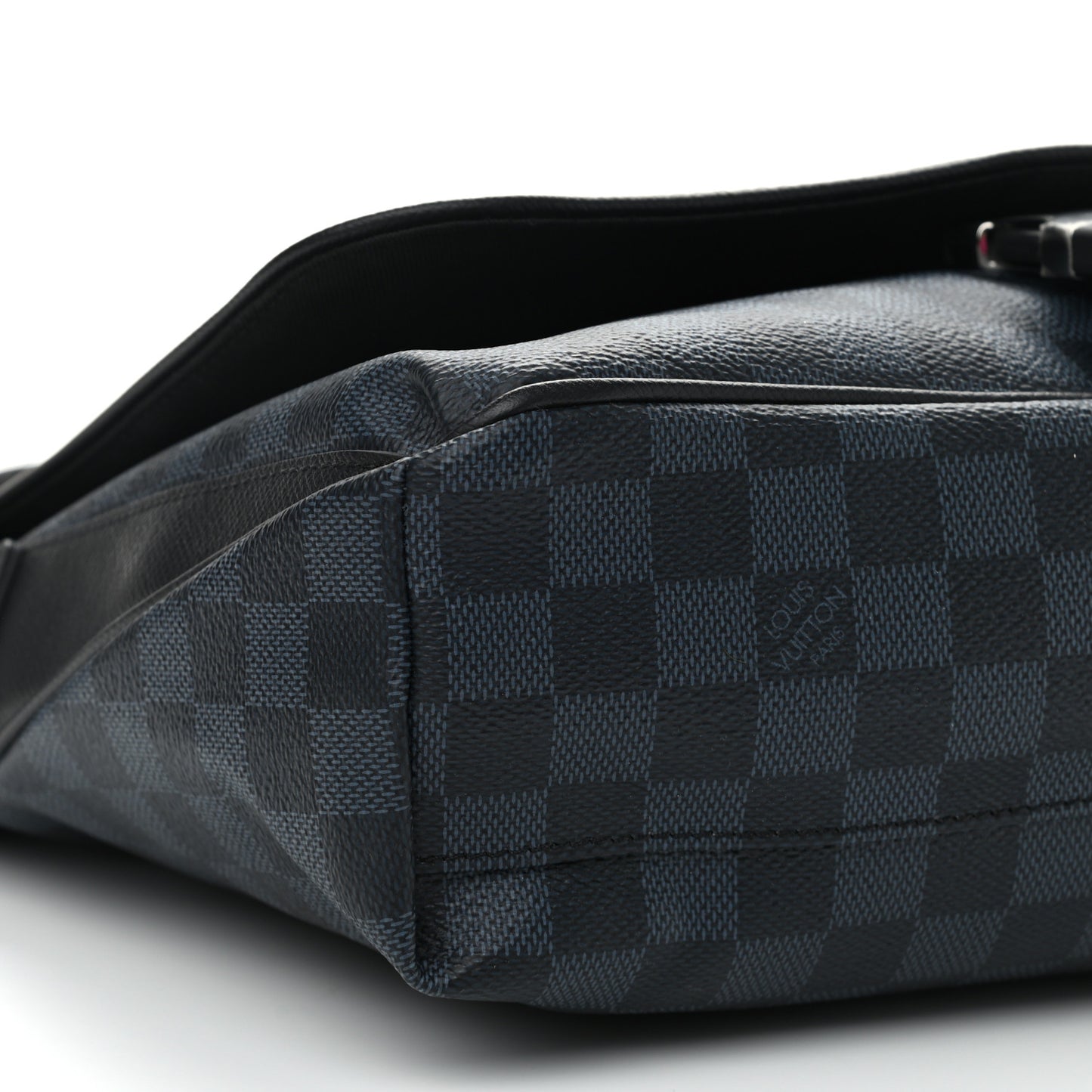 Damier Cobalt Matchpoint Messenger