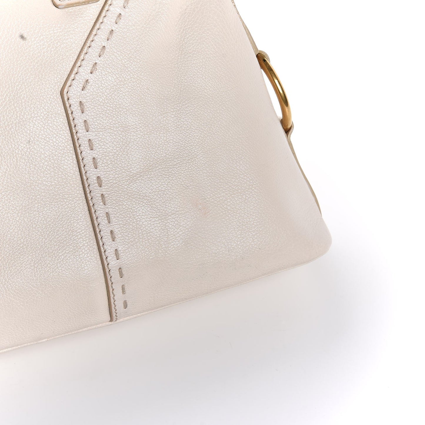 Calfskin Medium Muse Ivory