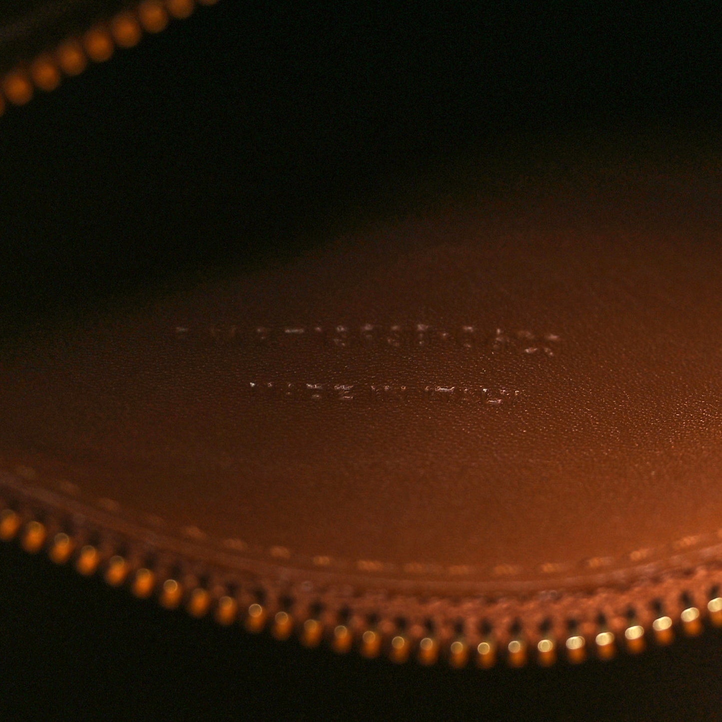 Suede Small Le 5 A 7 Soft Hobo Snuff