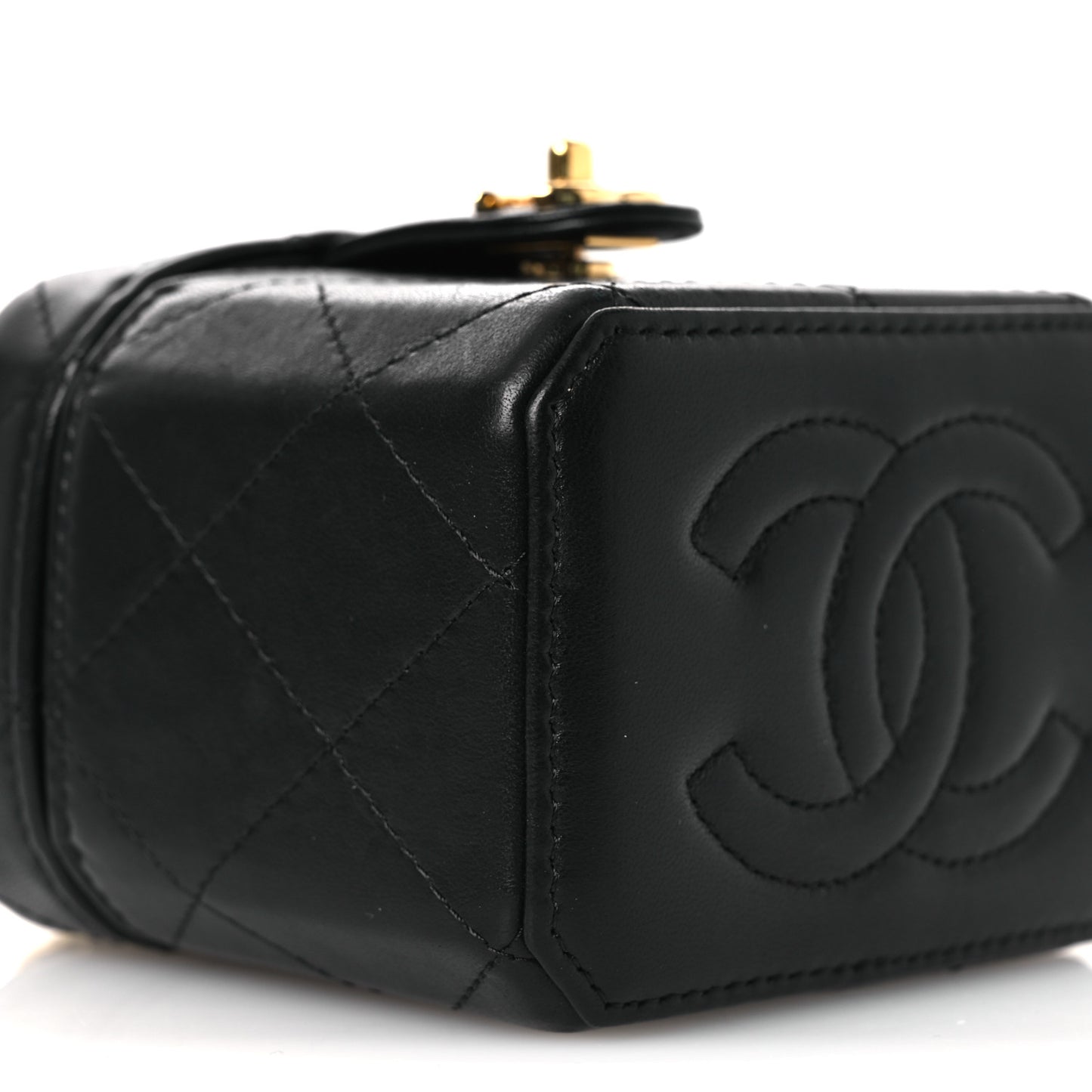 Lambskin Quilted Vanity Clutch With Chain Black
