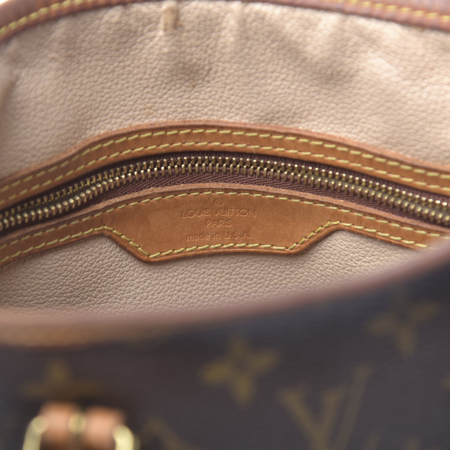 Louis Vuitton Monogram Petit Bucket 23 6 of 24