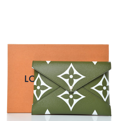 Louis Vuitton Monogram Giant Kirigami Pochette Set 8 of 8