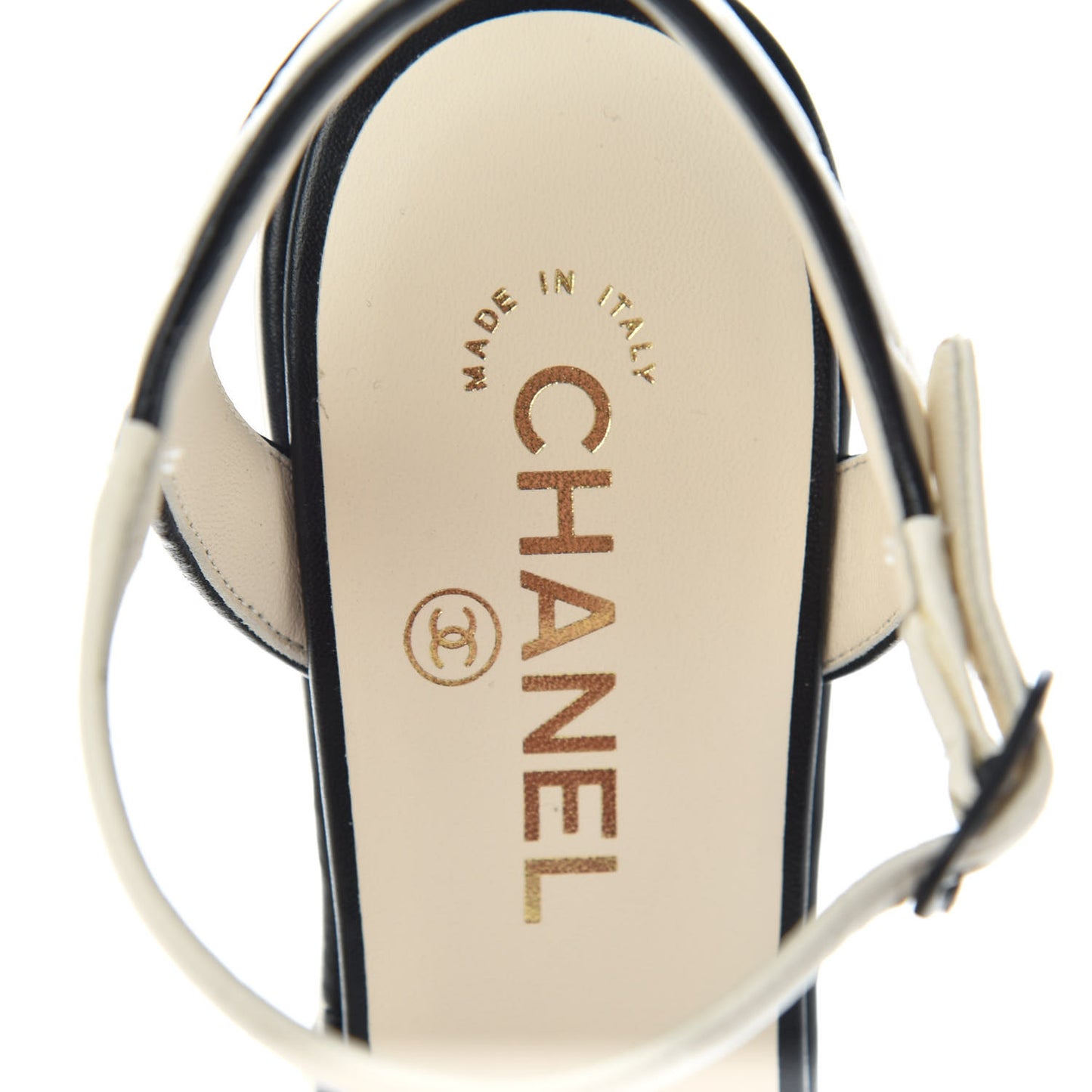 Lambskin Quilted CC Sandal 40 Ivory