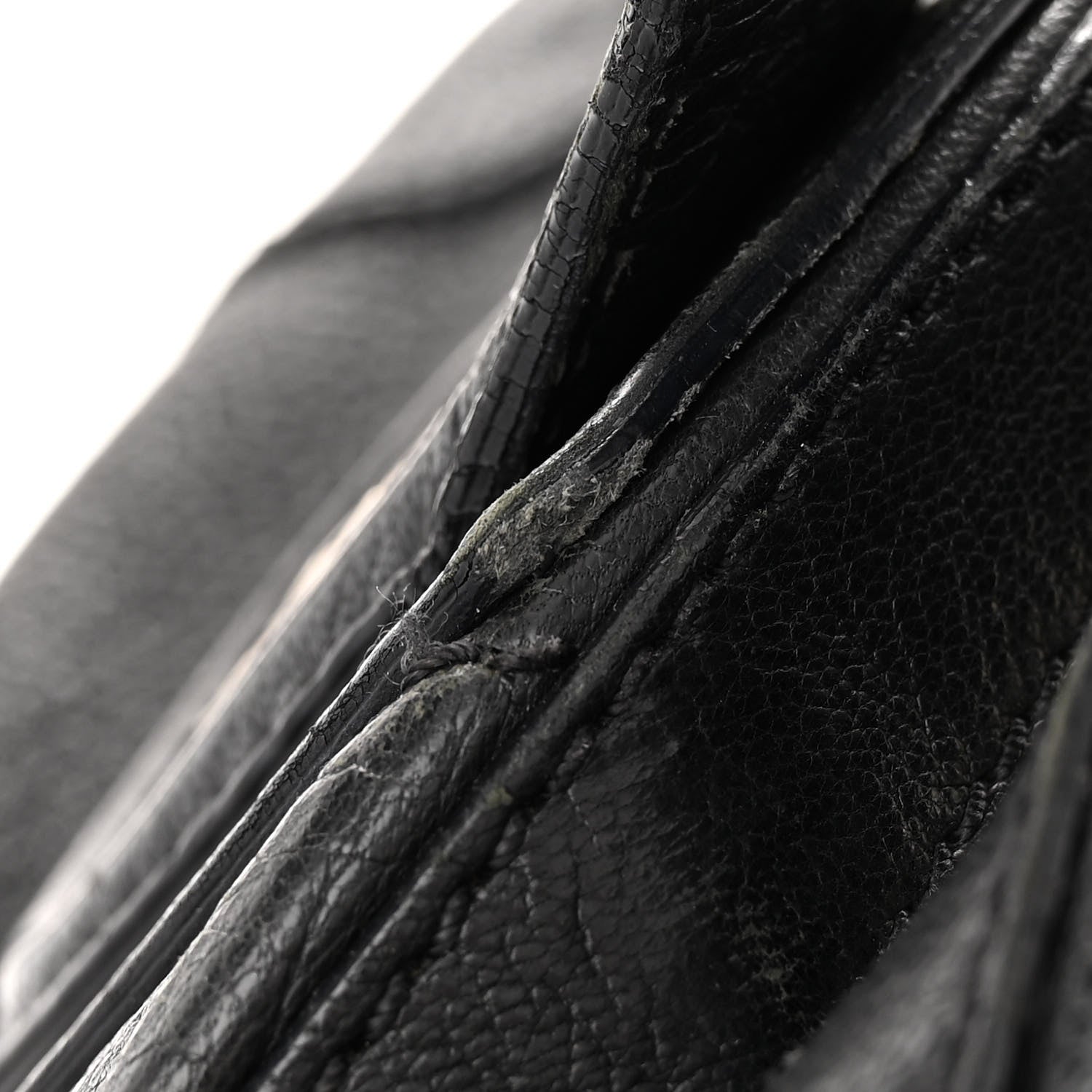 Givenchy Waxy Grained Calfskin Medium Nightingale Black 18 of 18