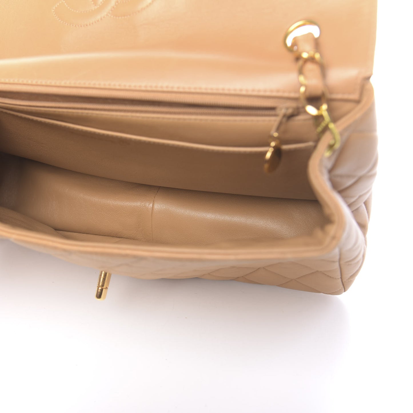 Lambskin Quilted Maxi Single Flap Beige