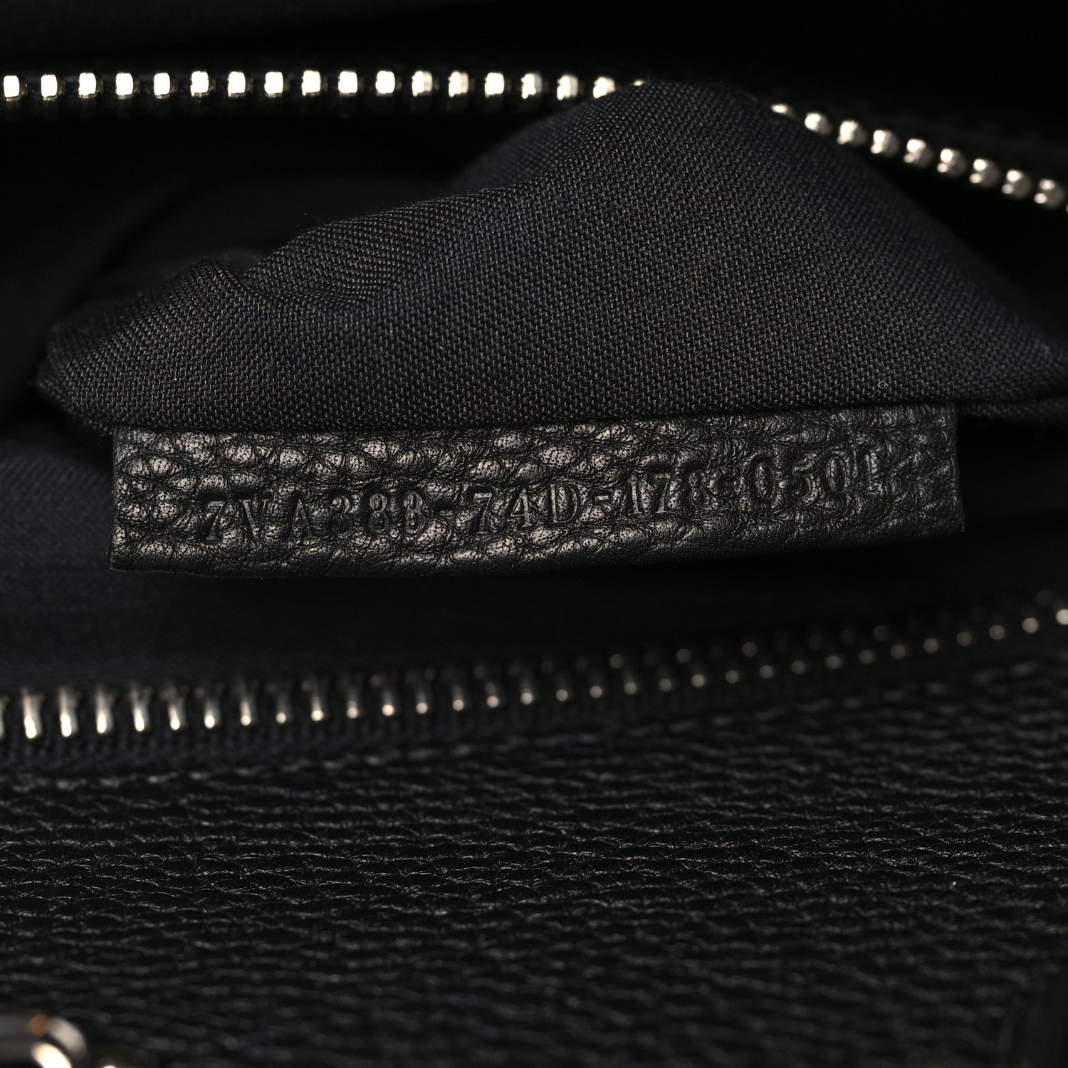 Fendi Cuoio Romano Selleria Metal Stitch Large Mens Peekaboo Iconic Essential Satchel Black 9 of 11