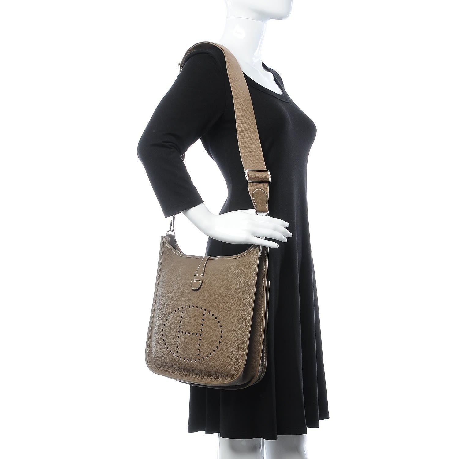 Hermes Taurillon Clemence Evelyne III PM Etoupe 2 of 8