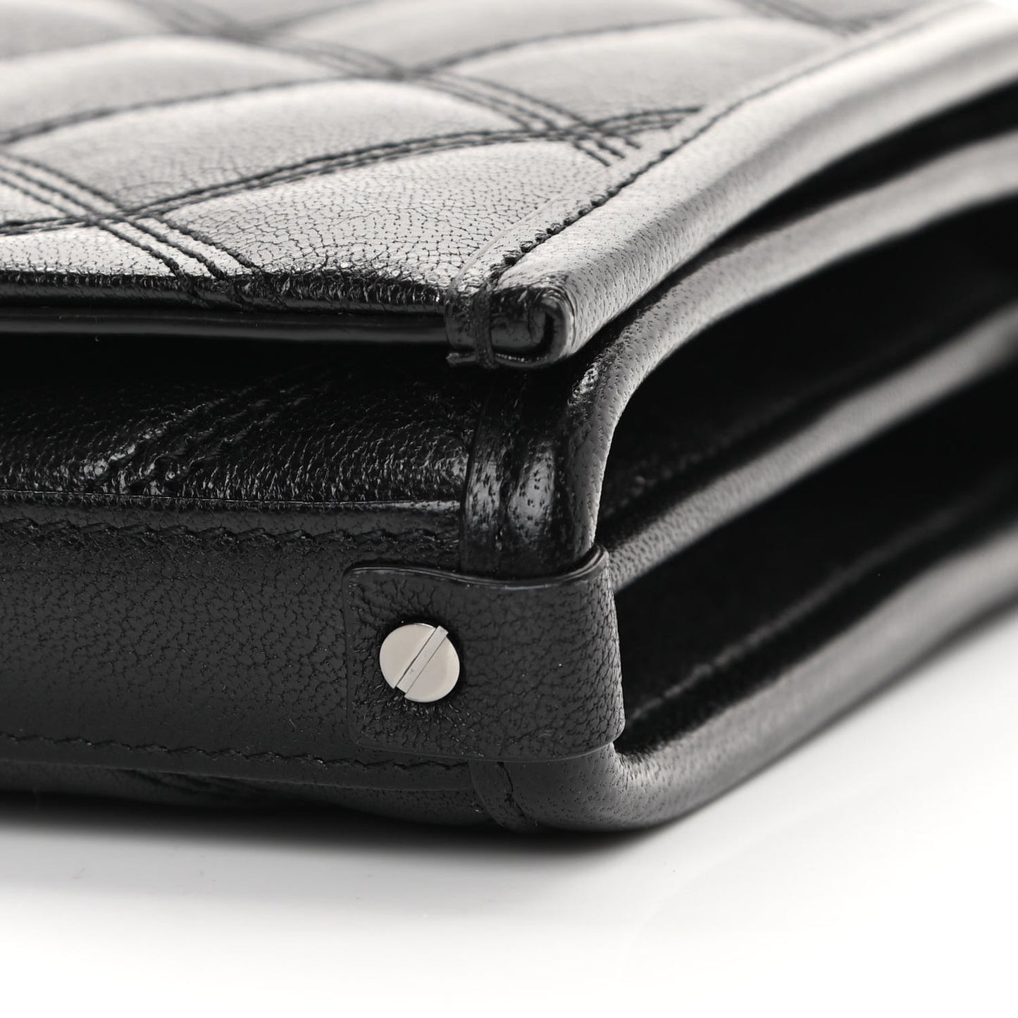 Lambskin Diamond Quilted Becky Chain Wallet Black