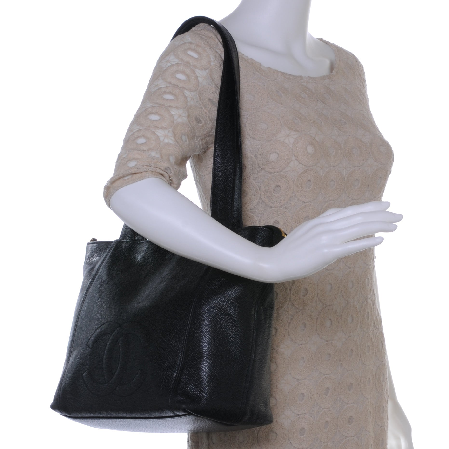Chanel Caviar CC Shoulder Bag Black 2 of 7