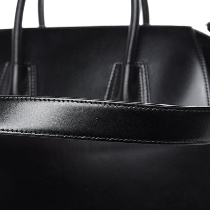 Givenchy Shiny Lord Calfskin Medium Antigona Black 16 of 17