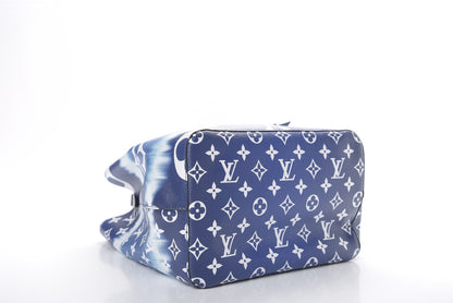 Louis Vuitton Monogram Escale Neonoe MM Blue 3 of 9