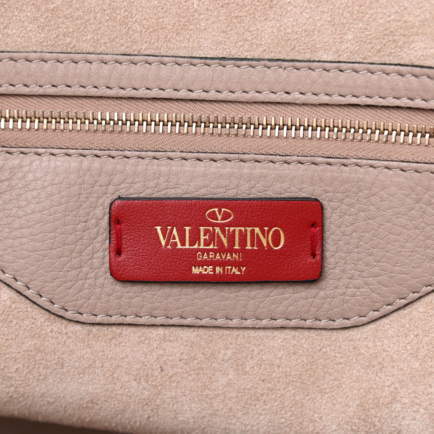 Grained Calfskin Rockstud Shoulder Tote Poudre
