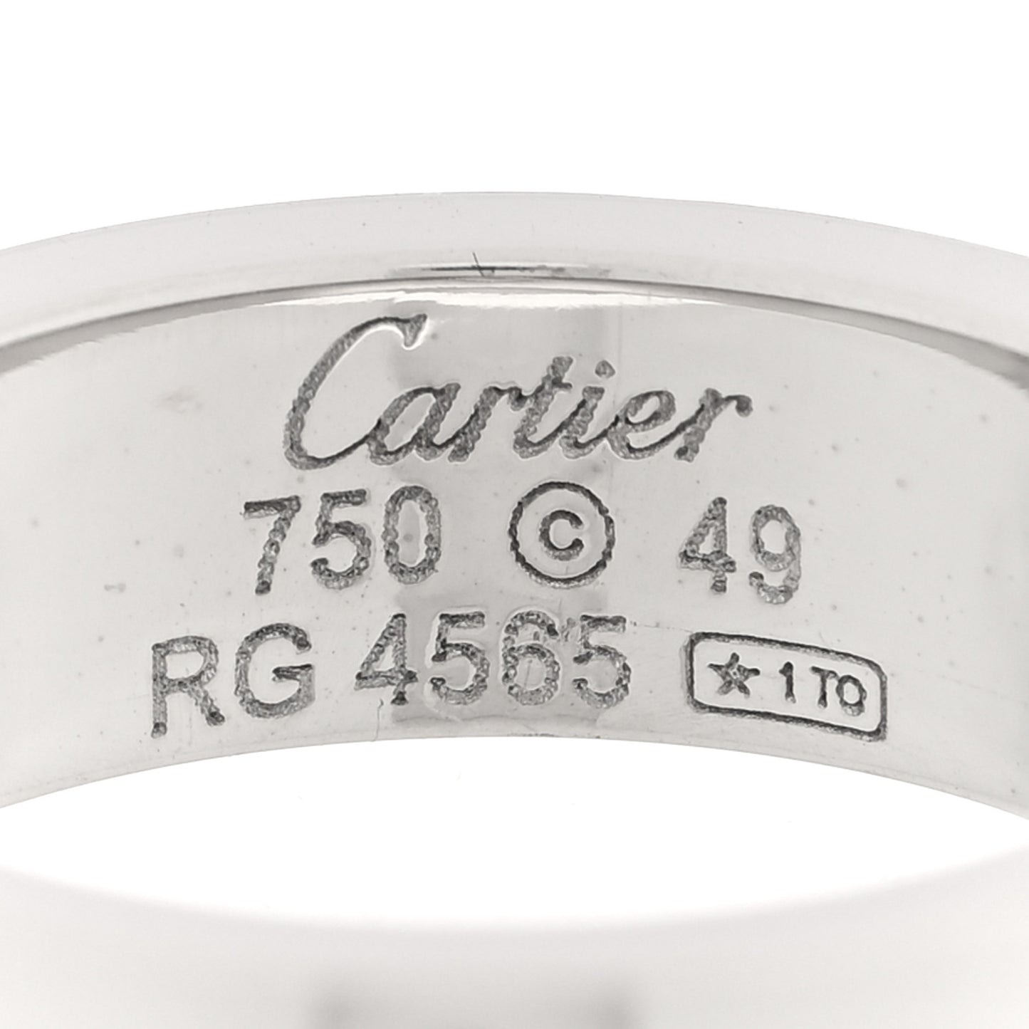 18K White Gold 3 Diamond 5.5mm LOVE Ring 49 5