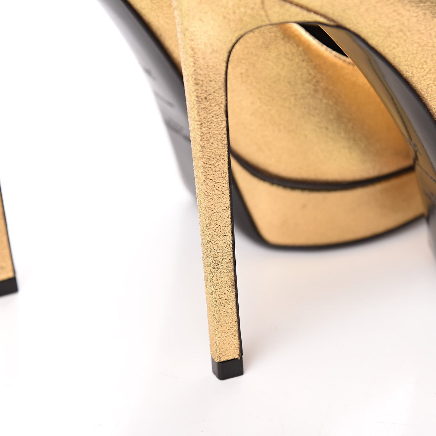 Metallic Grained Calfskin Janis 105 D'Orsay Pumps 39.5 Black Gold