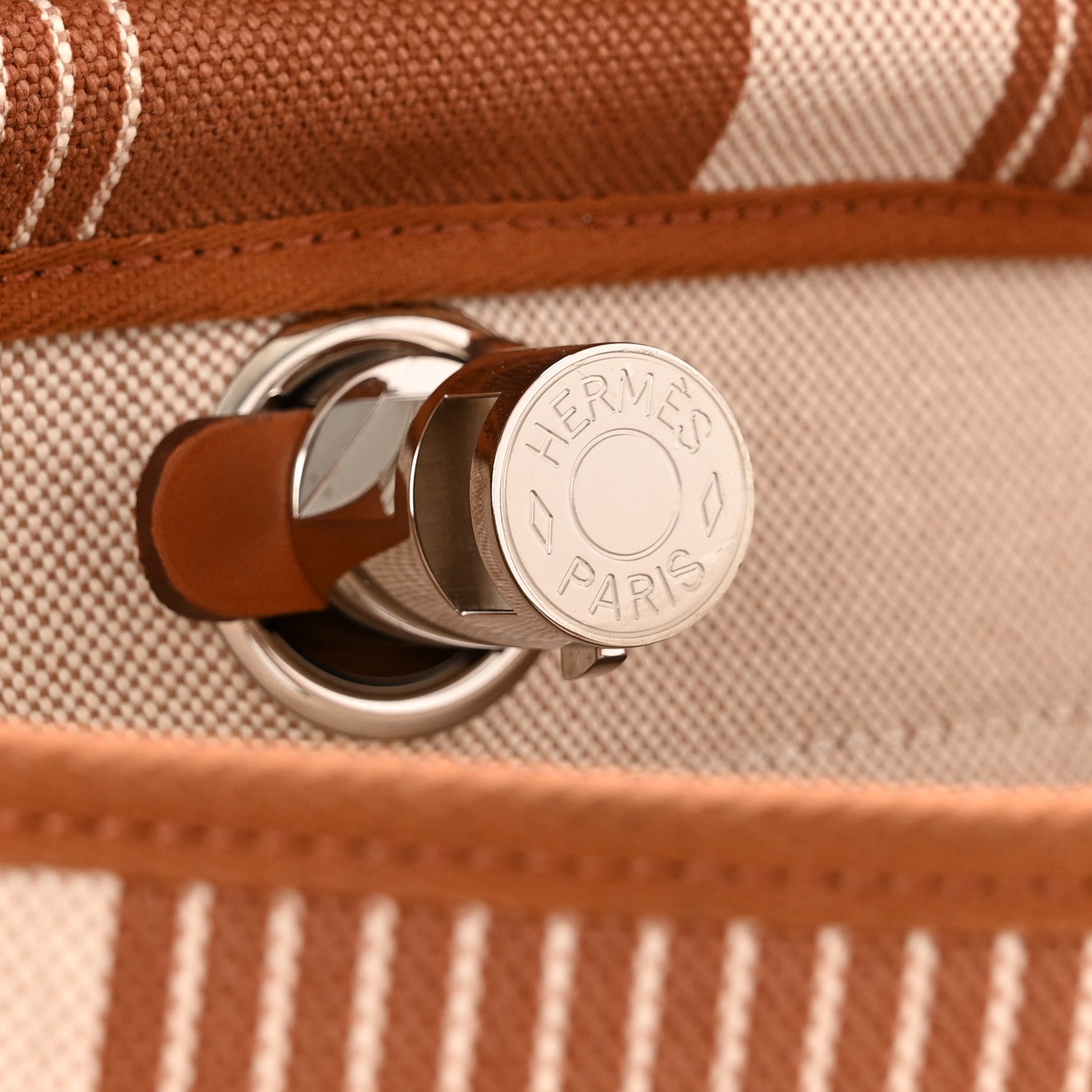 Hermes Vache Hunter Toile H Vibration Herbag Zip Retourne 31 PM Fauve Ecru Beige 8 of 12