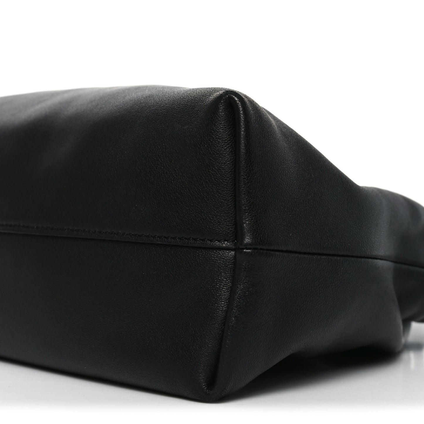 Mellow Nappa Medium Donut Chain Flamenco Knot Clutch  Black