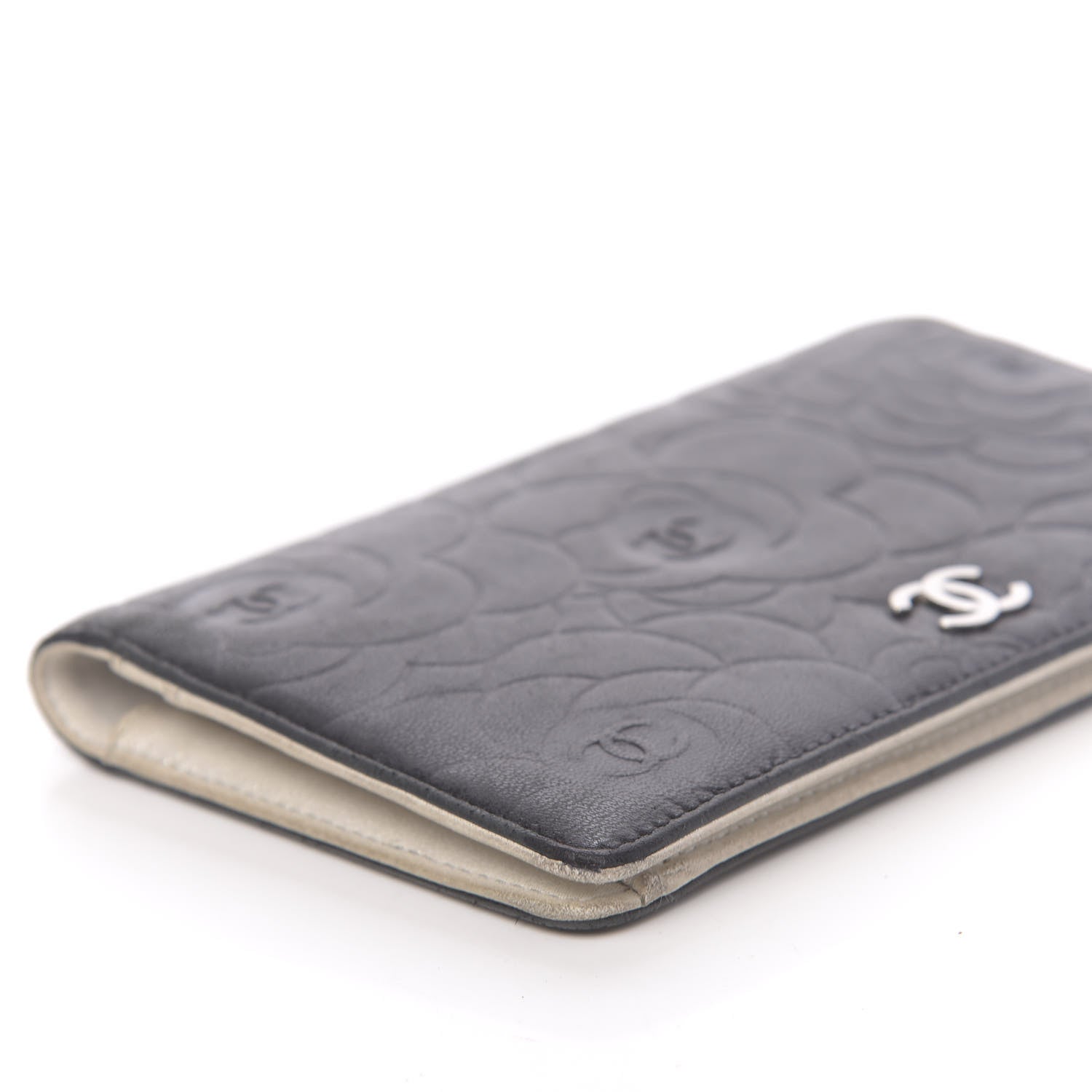 Chanel Lambskin Camellia Embossed Yen Wallet Black 9 of 13