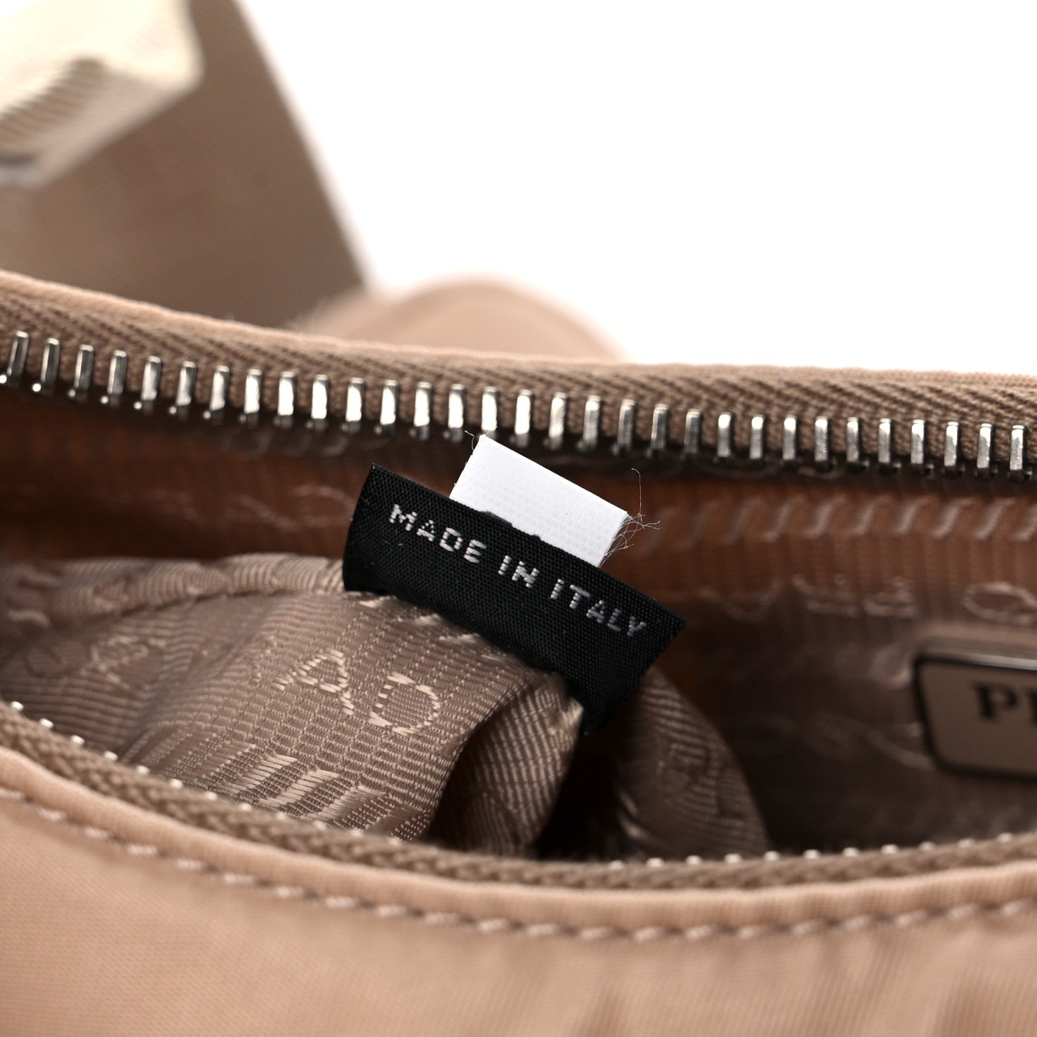 Prada Nylon Re-Edition 2005 Shoulder Bag Cammeo 7 of 15