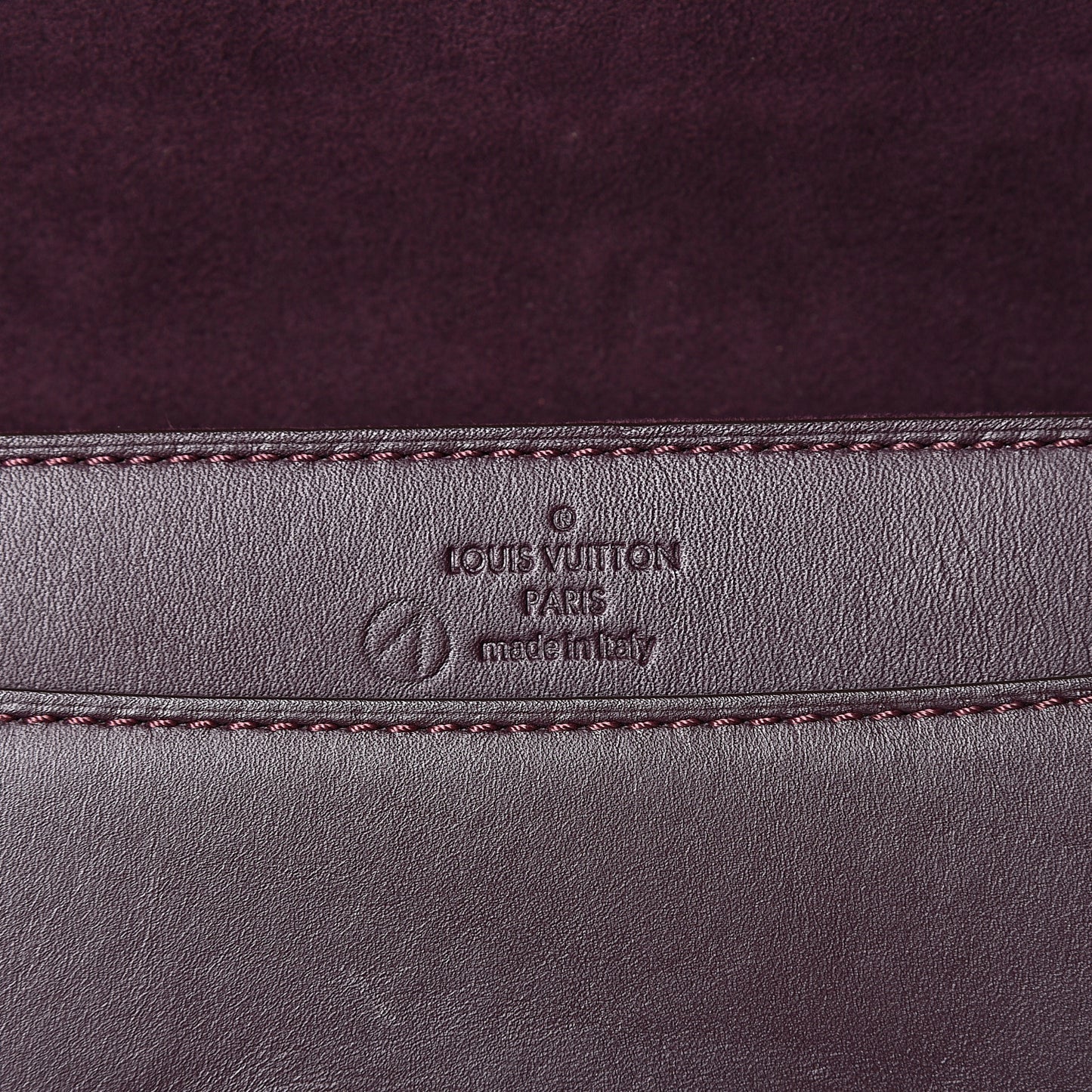 Calfskin Chain Louise GM Amarante