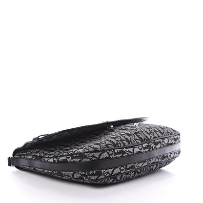 Christian Dior Monogram Messenger Black 4 of 11