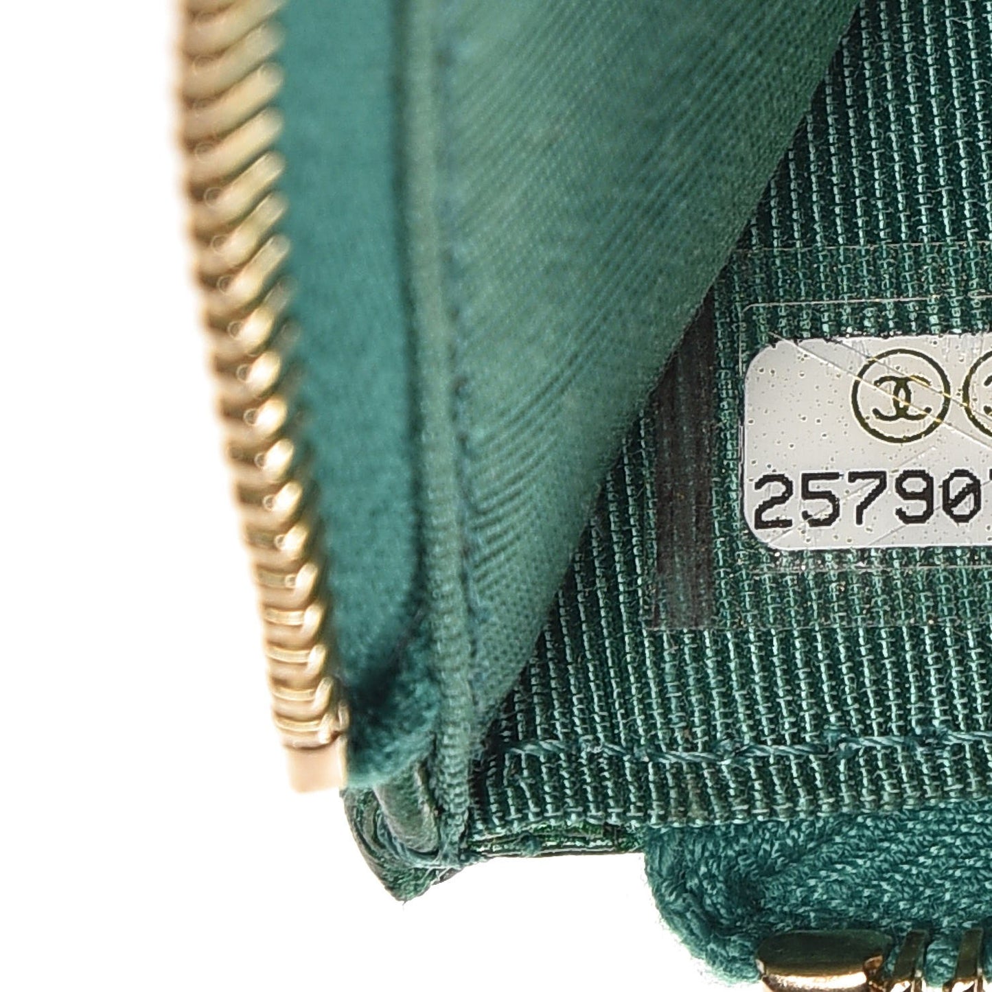 Metallic Caviar Quilted Classic Zip Pouch Green