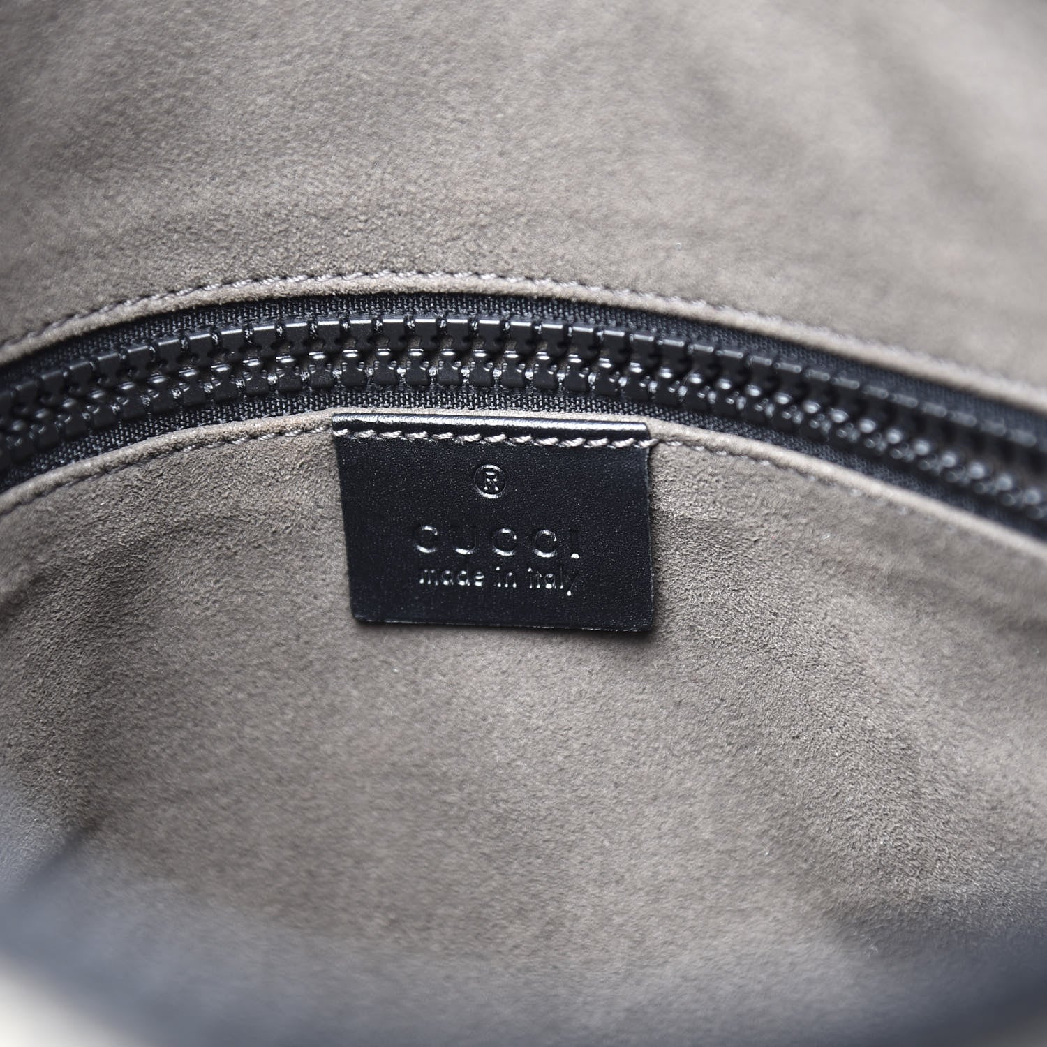 Gucci GG Supreme Monogram Flat Messenger Bag Black 7 of 10