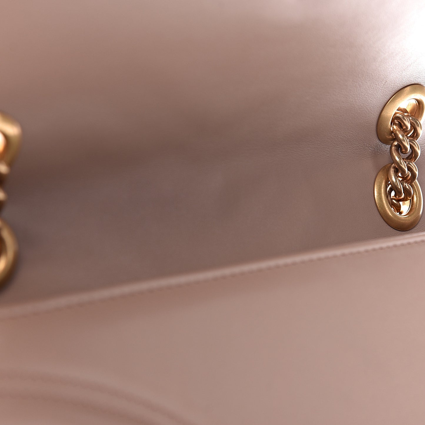 Calfskin Matelasse Small GG Marmont Shoulder Bag Porcelain Rose