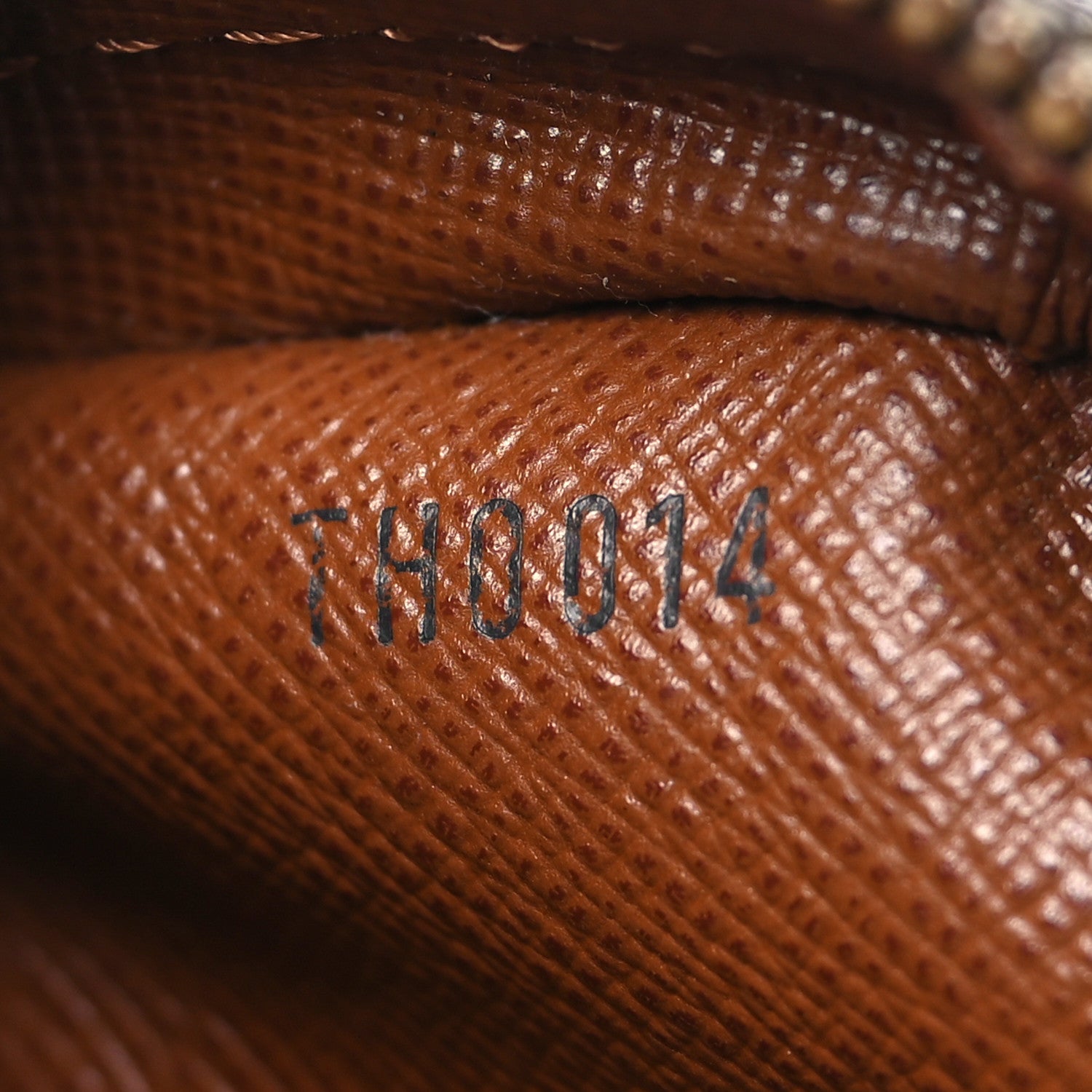 Louis Vuitton Monogram Amazone 7 of 13