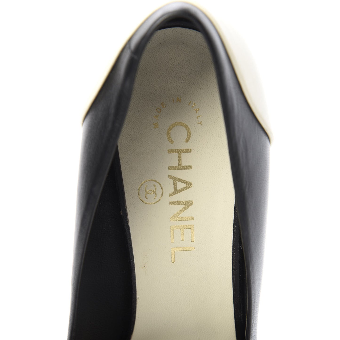 Lambskin CC Pumps 39.5 Black Ivory