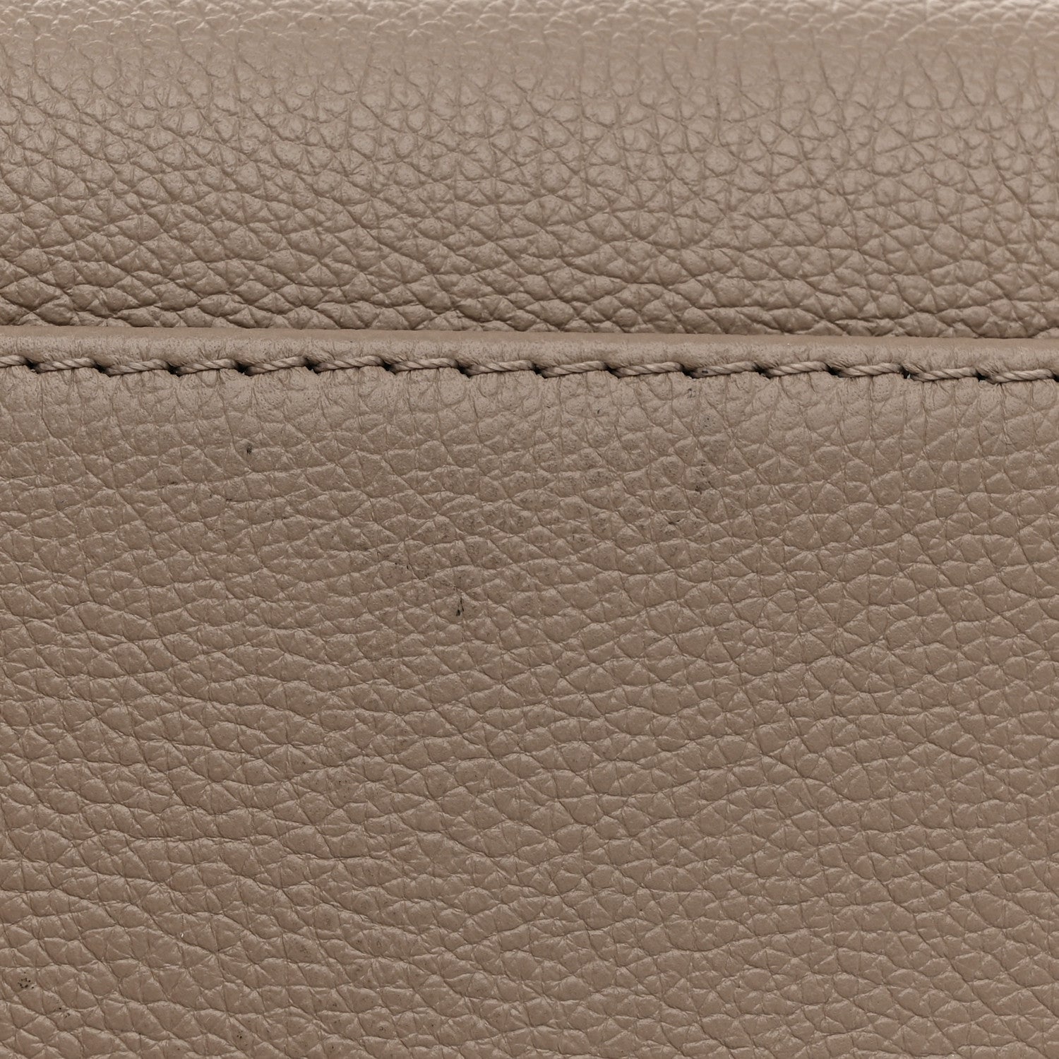 Louis Vuitton Calfskin Monogram Tufting On My Side Galet 10 of 10
