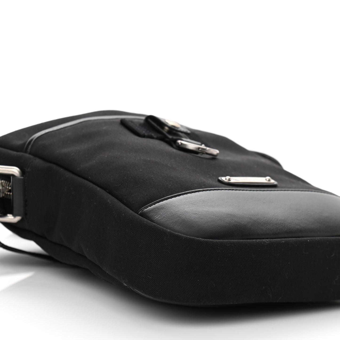 Canvas Rivington Race Pouch Black