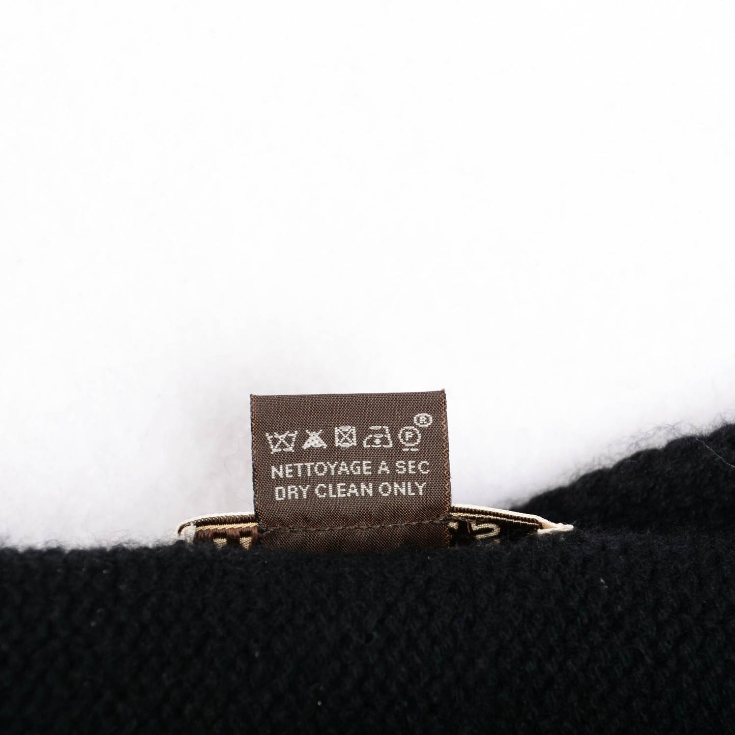 Cashmere Infini Scarf