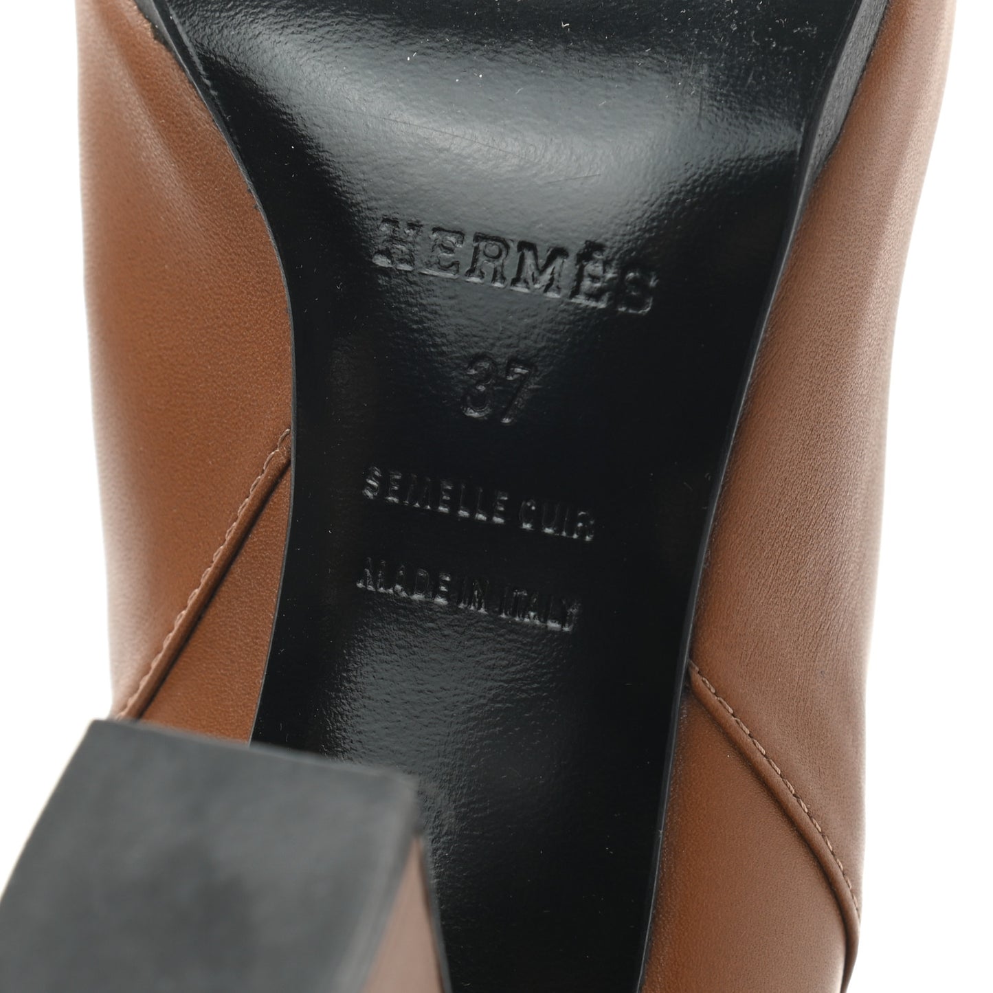 Calfskin Joueuse Ankle Boots 37 Camel